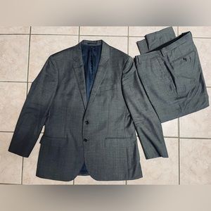 Jcrew Ludlow suit in charcoal 44R